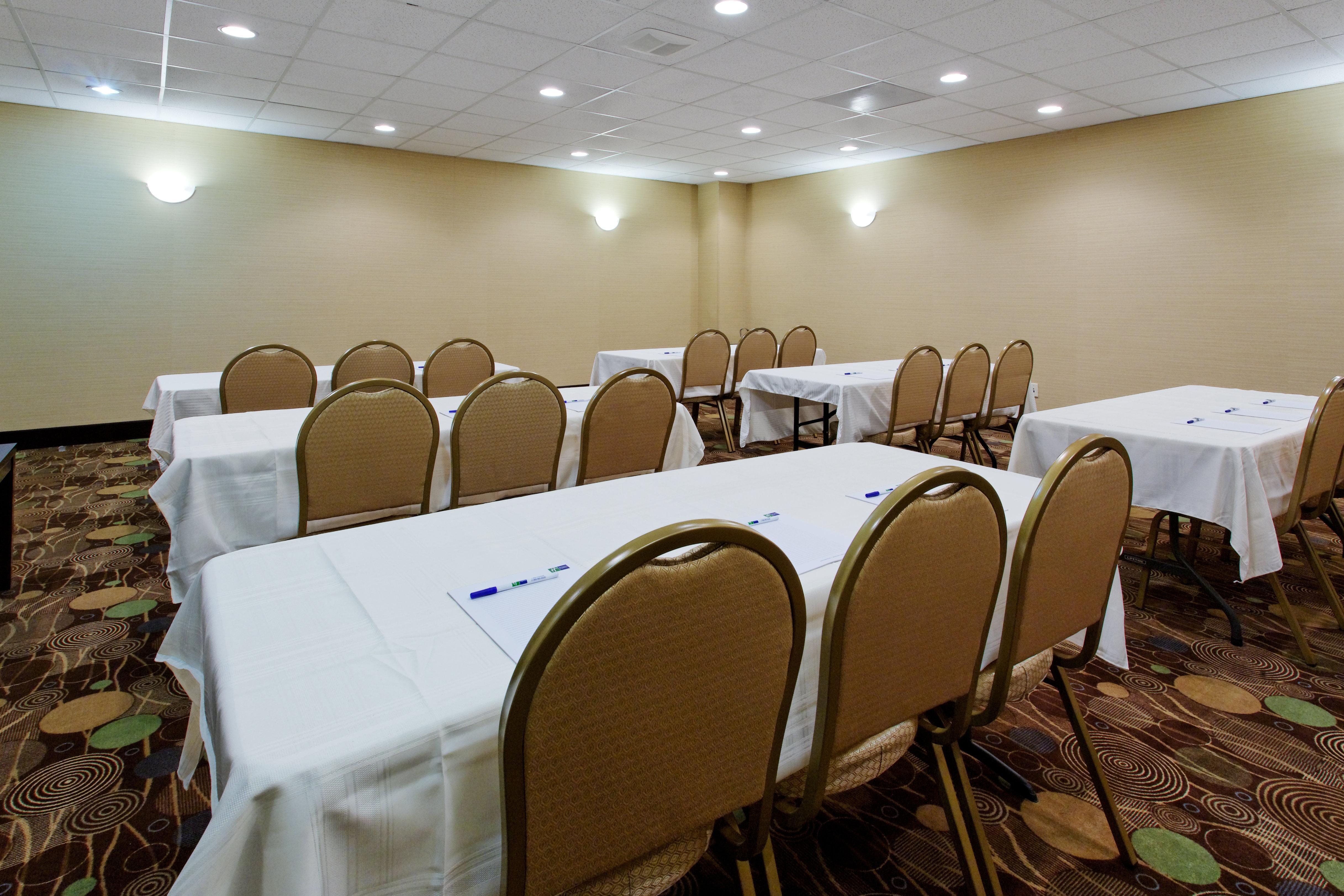 Holiday Inn Express Benicia By Ihg מראה חיצוני תמונה