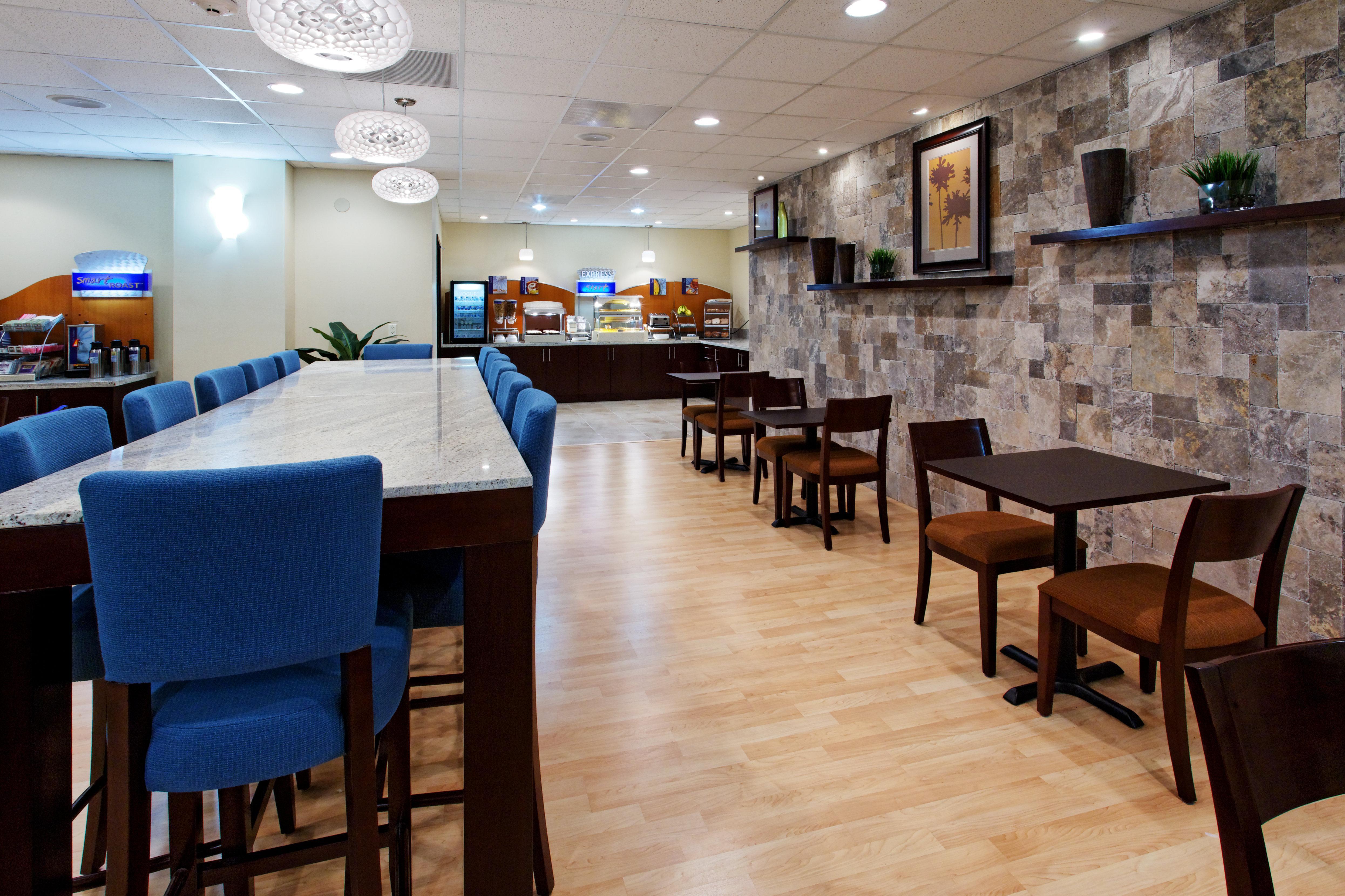 Holiday Inn Express Benicia By Ihg מראה חיצוני תמונה