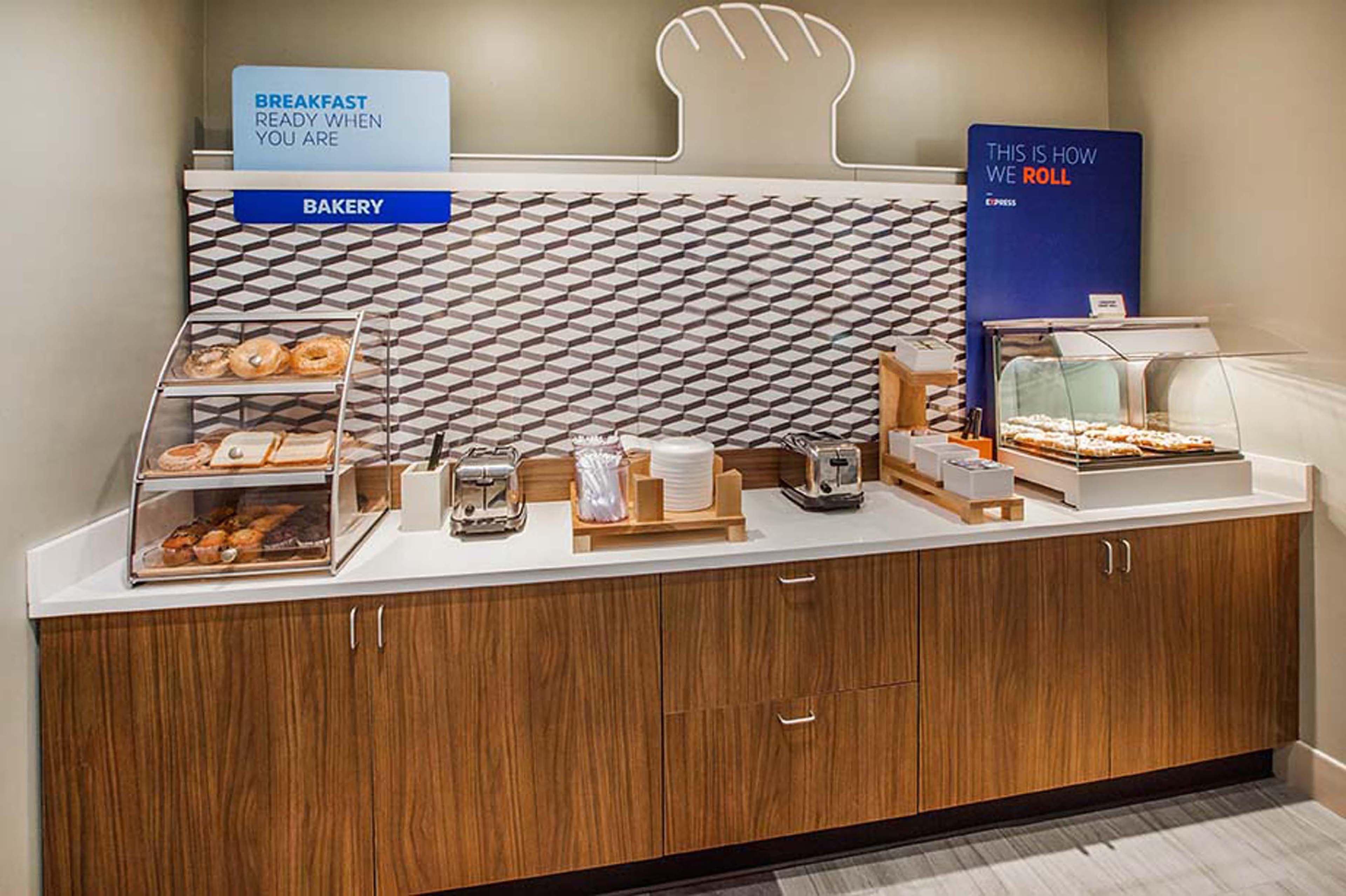 Holiday Inn Express Benicia By Ihg מראה חיצוני תמונה