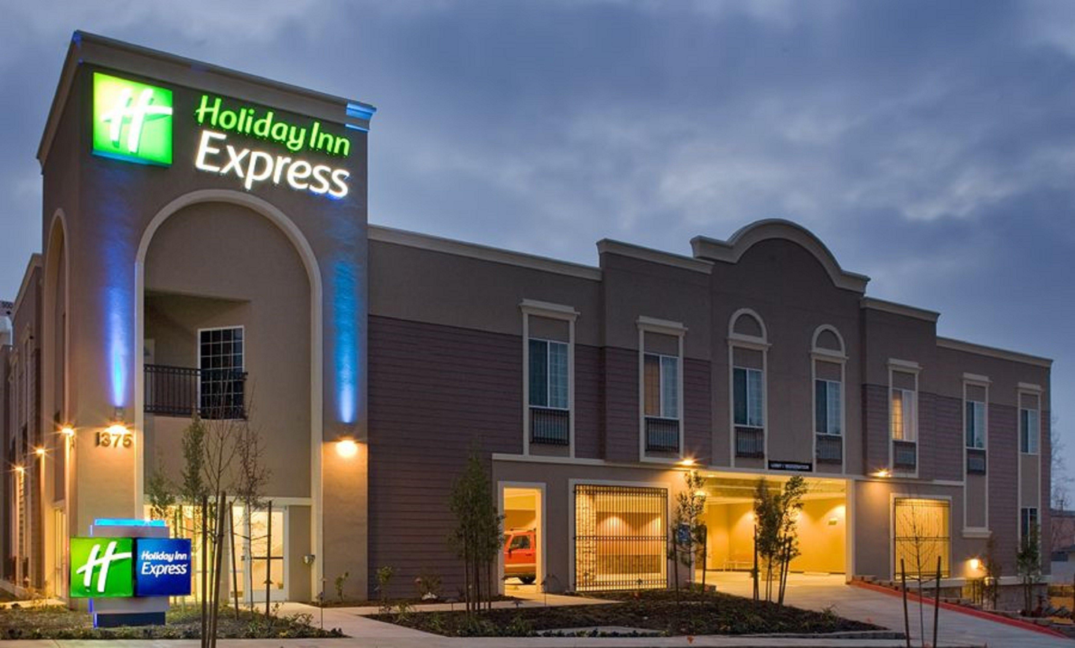Holiday Inn Express Benicia By Ihg מראה חיצוני תמונה